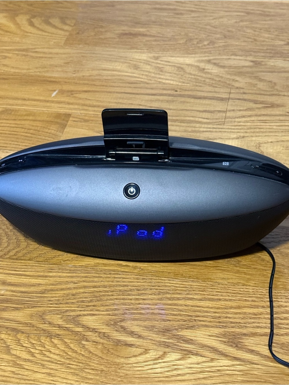 Instudio IPod IPhone Docking Speaker​